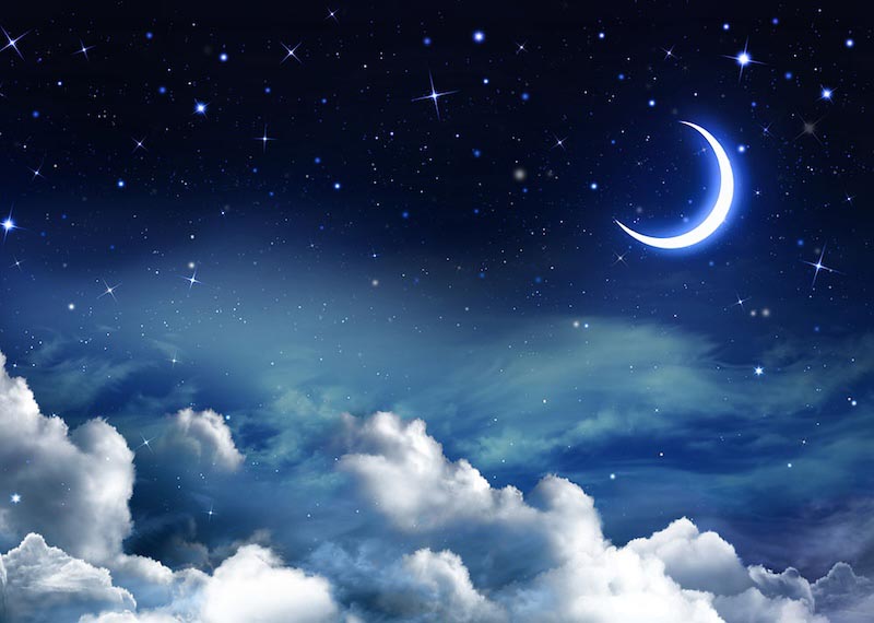 Luna Y Nubes - Papel Pintado